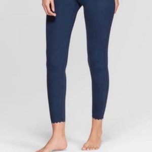 NWoT Peloton Scalloped Leggings in Navy Size M